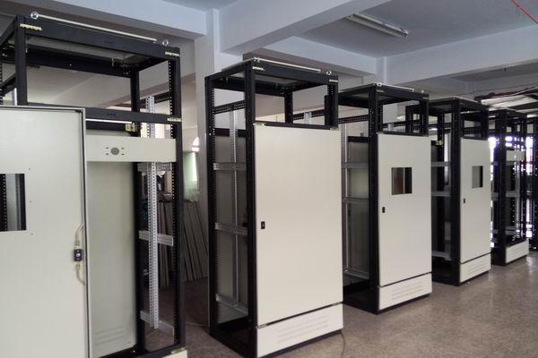 富锦控制箱-3683谈谈控制箱的维护和保养事